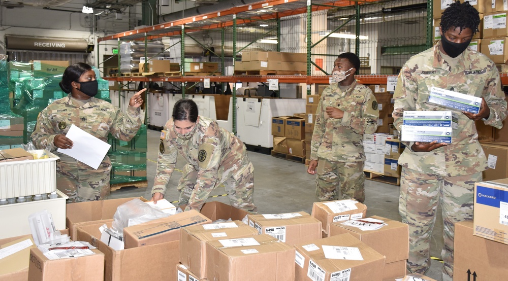 Womack logistician Soldiers support COVID-19 testing site