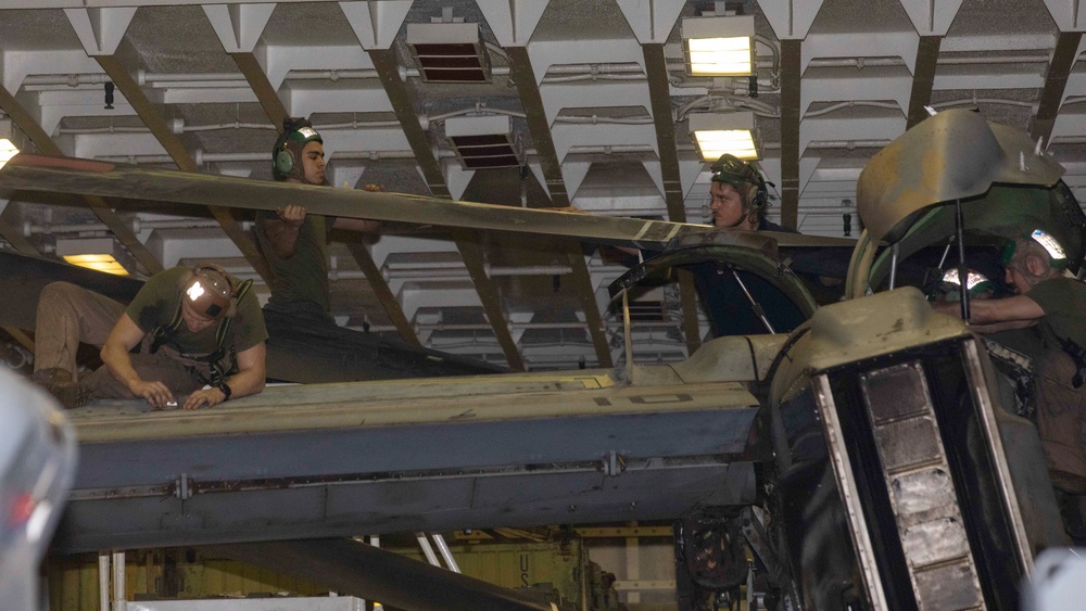 USS Bataan (LHD 5), Marine Medium Tiltrotor Squadron (VMM) 365 (Reinforced)