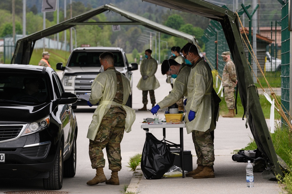 DEFENDER-Europe 20 personnel receive COVID-19 testing prior to the exercise