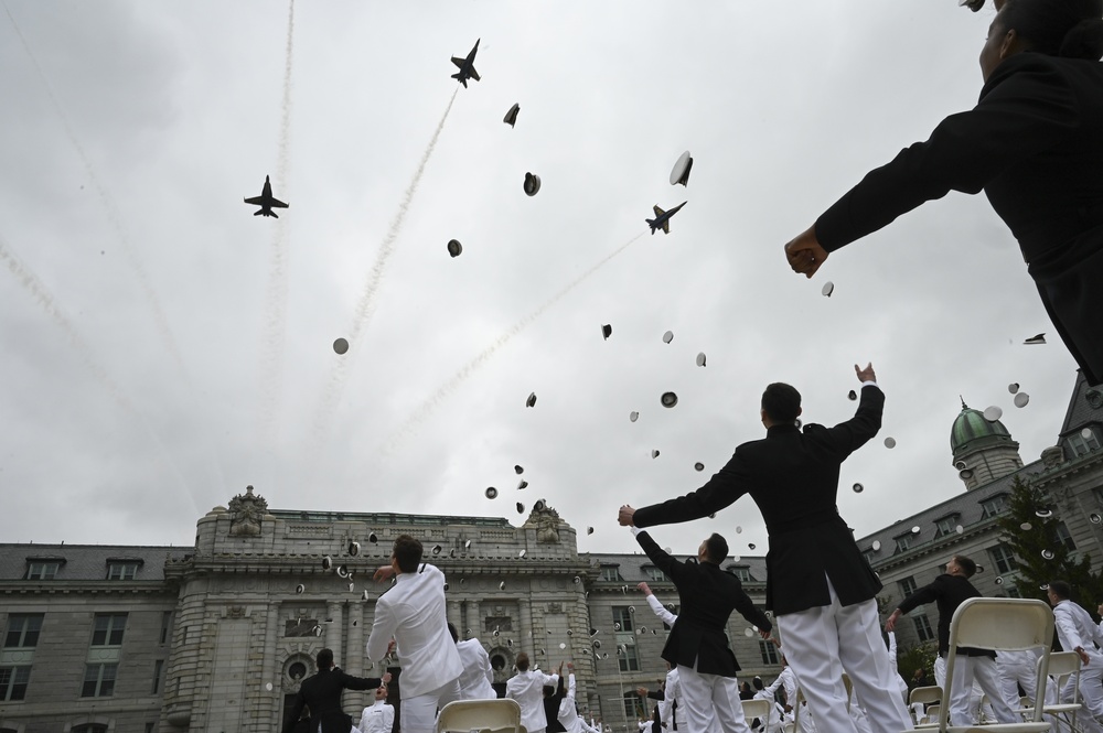 The United States Naval Academy holds the fifth swearing-in event for the Class of 2020
