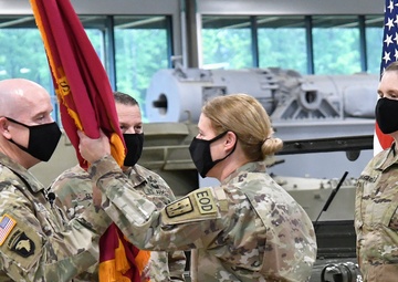 Hoyle concludes Chief of Ord. tour; cited as 'phenomenal leader' by CG