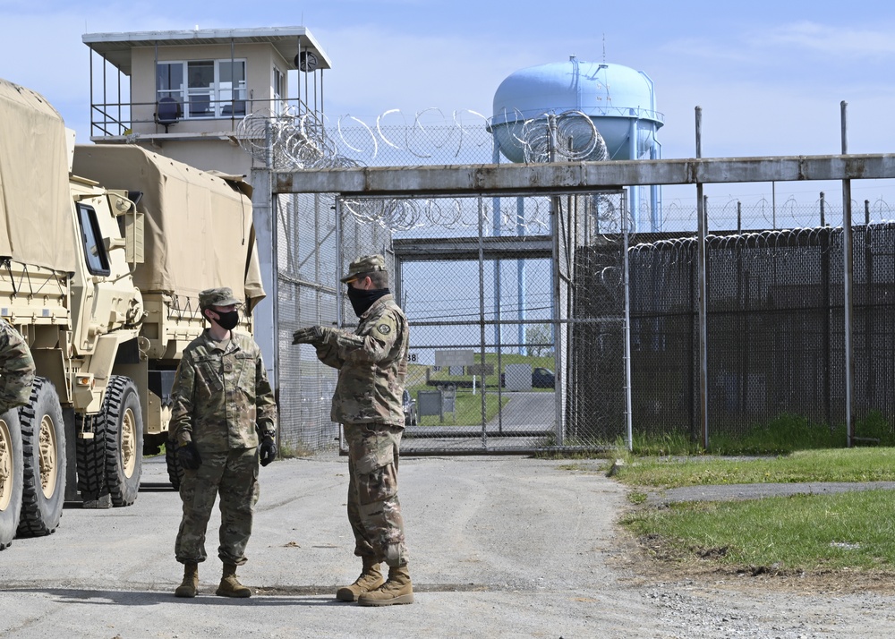 Maryland National Guard Delivers Beds to Maryland Correctional Institution - Hagerstown