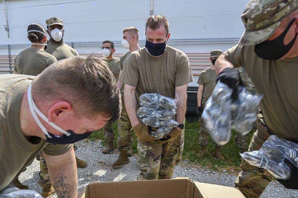 Maryland National Guard Delivers Beds to Maryland Correctional Institution - Hagerstown