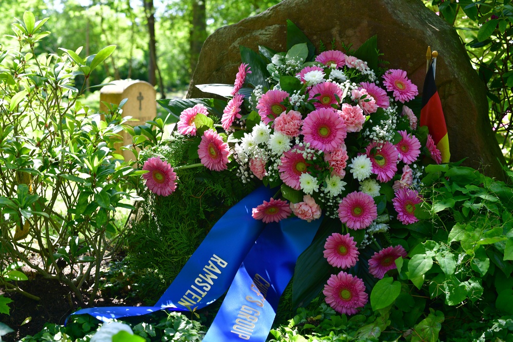 American children remembered in annual memorial service