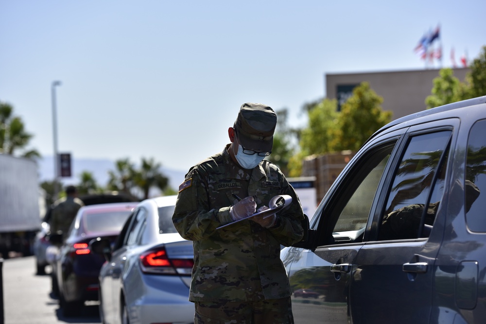 La Quinta High School food distribution