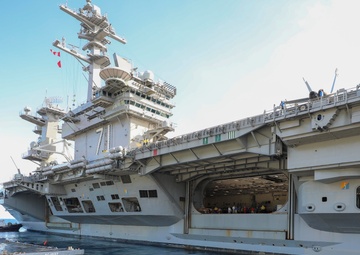 USS Theodore Roosevelt Returns to Sea