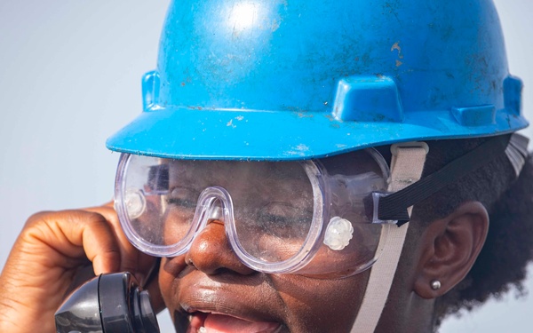Sailors take part in a anchor evolution