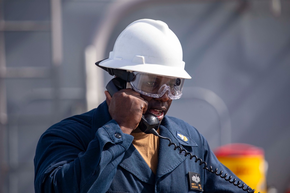 Sailors take part in a anchor evolution