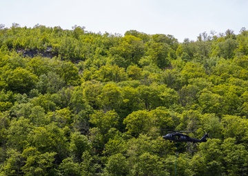 New York and Connecticut UH-60 Crews conduct fire bucket training over Hudson River