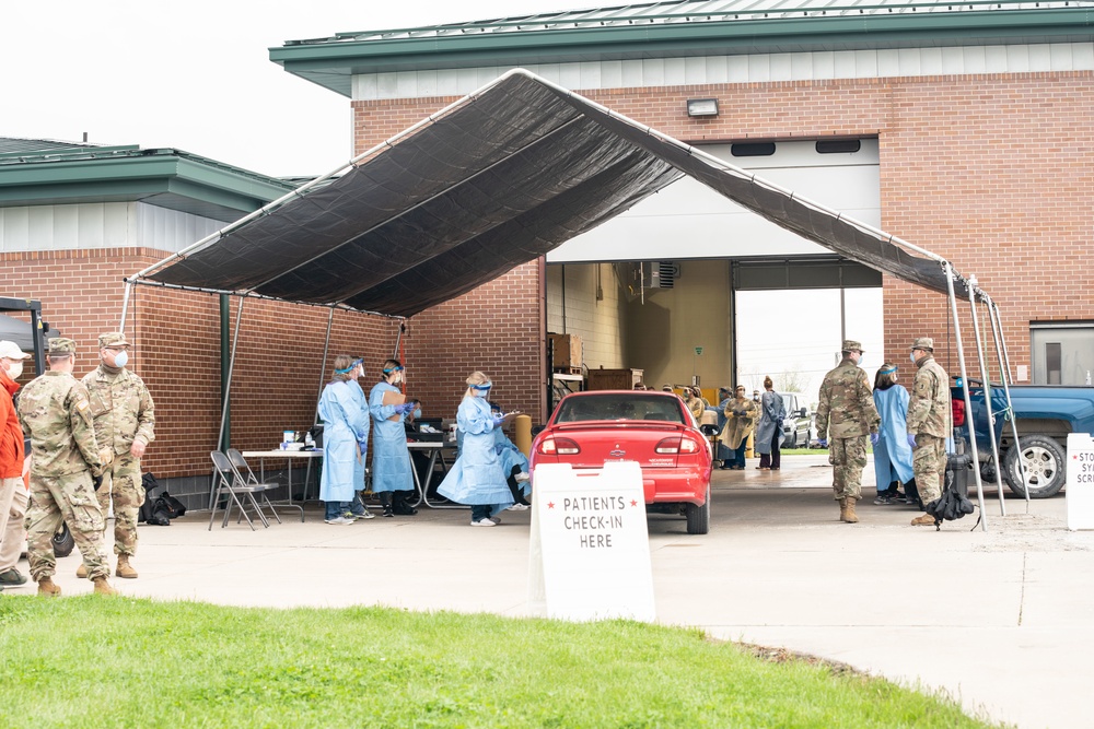 Missouri Soldiers assist state agencies with Covid-19 testing