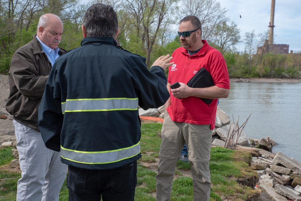 Buffalo District field team high water technical assistance in Eastlake, Ohio