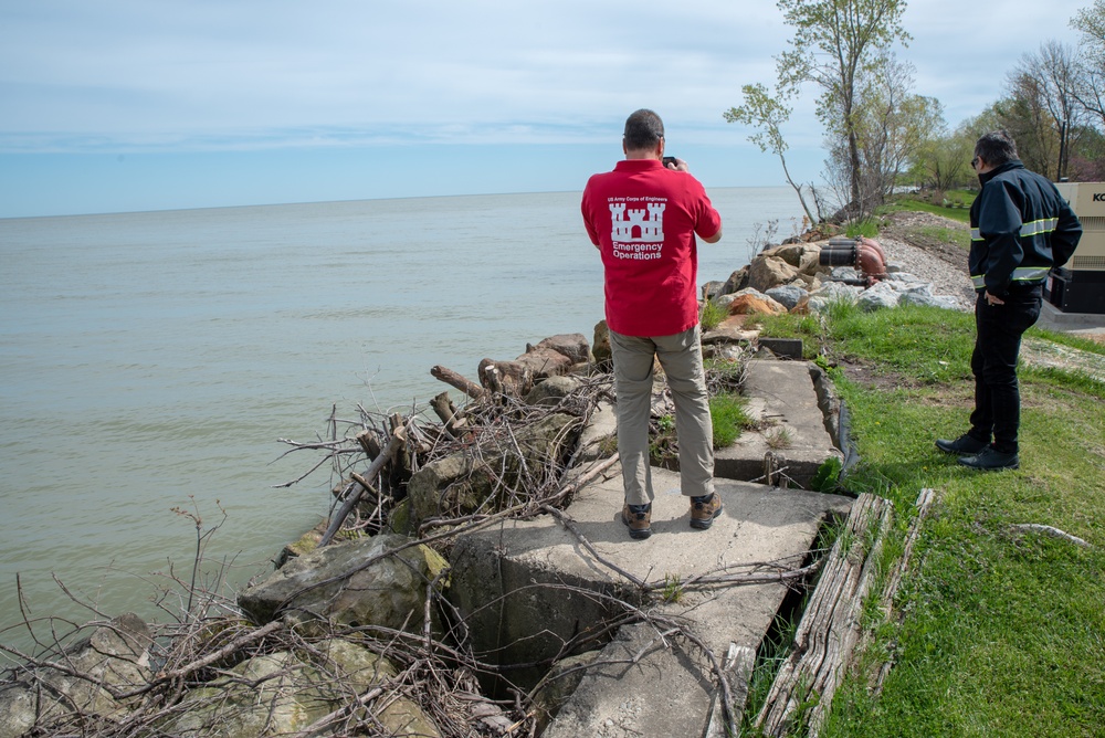 Buffalo District field team high water technical assistance in Eastlake, Ohio