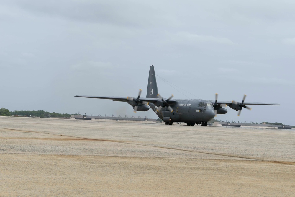Pakistan sends C-130 with COVID-19 supplies to JBA