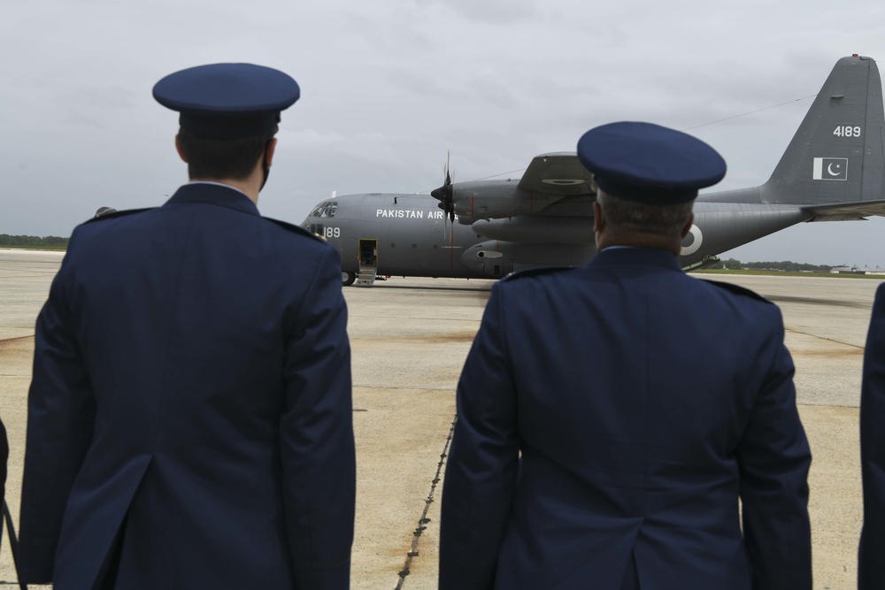 Pakistan sends C-130 with COVID-19 supplies to JBA