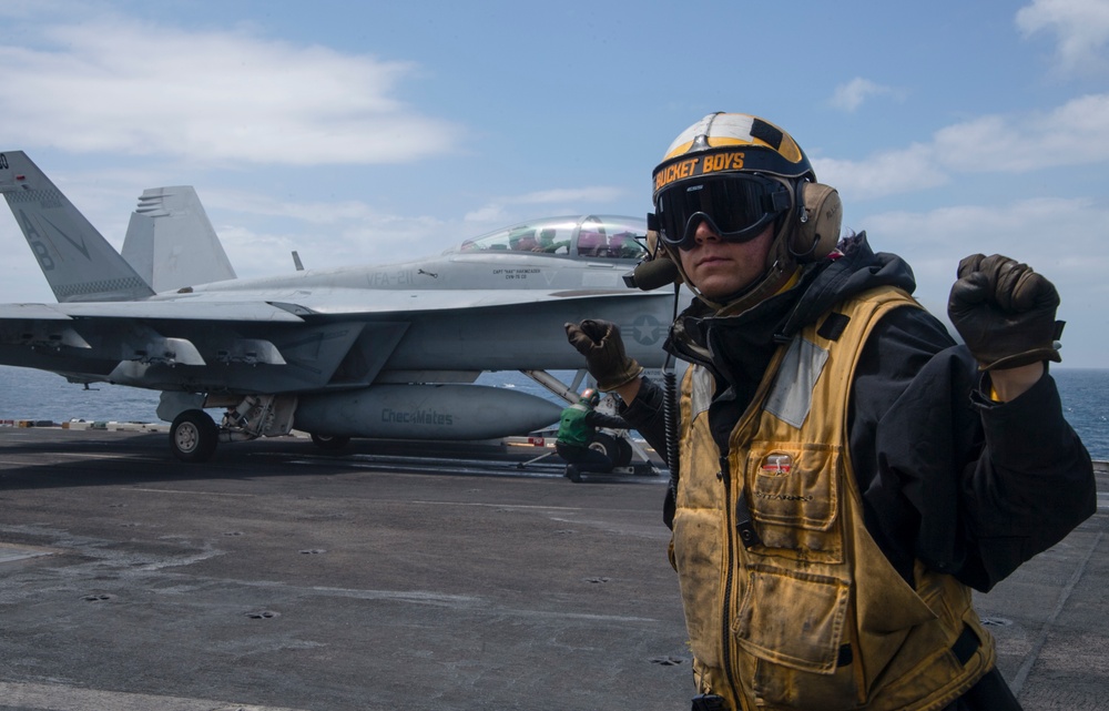 USS Harry S. Truman (CVN 75) transits the Atlantic Ocean