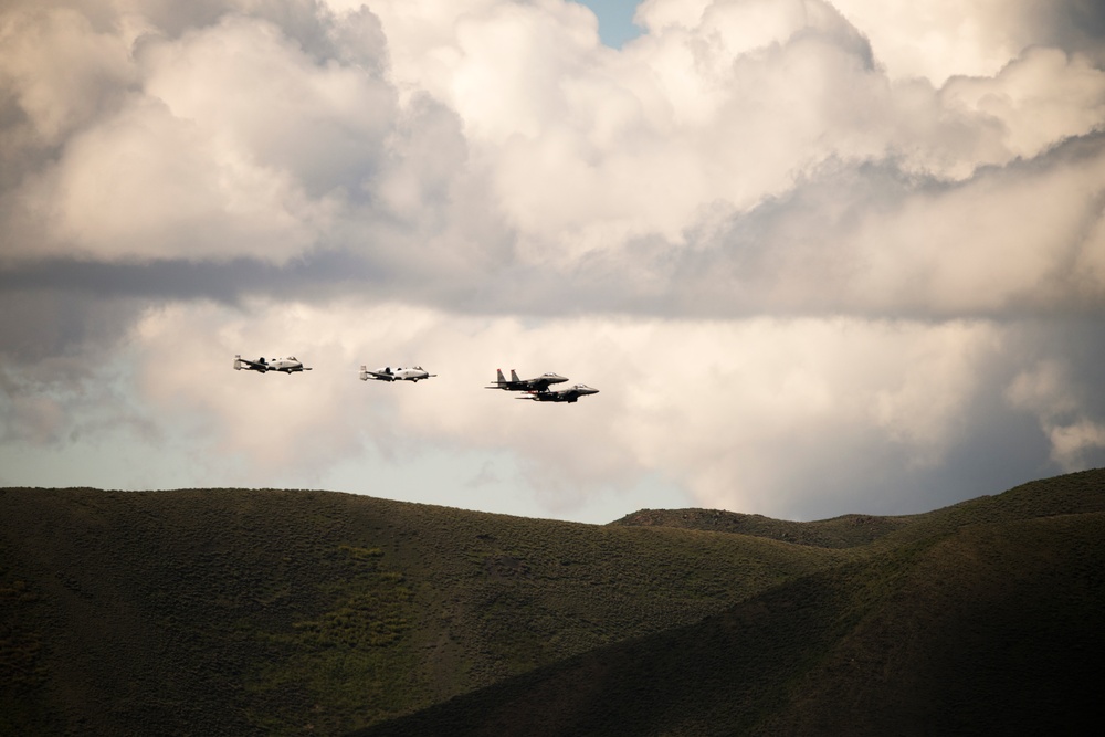 Air Force Salutes - F-15, A-10