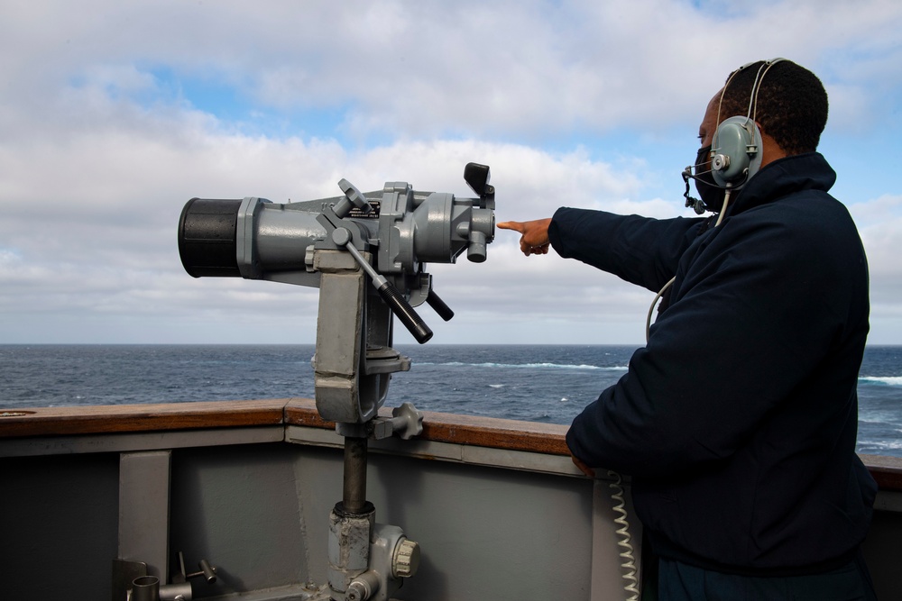 Sterett Sailors participate in a man overboard drill
