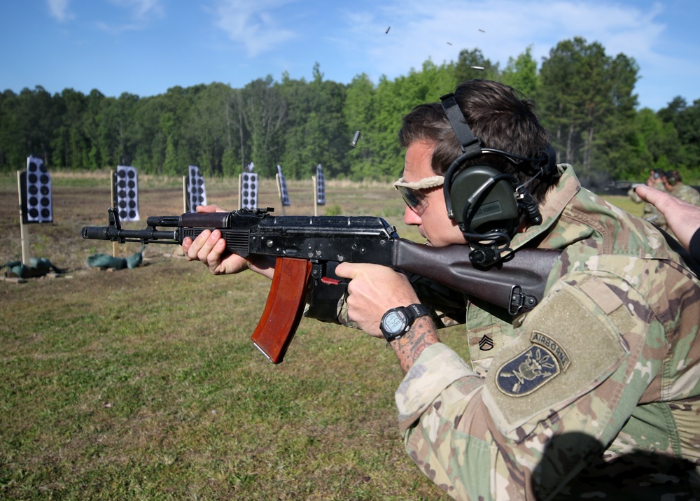 Special Forces Students Range Day