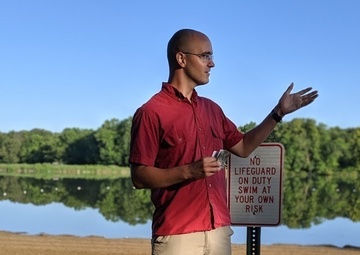 Chaplain delivers sermon in role as pastor