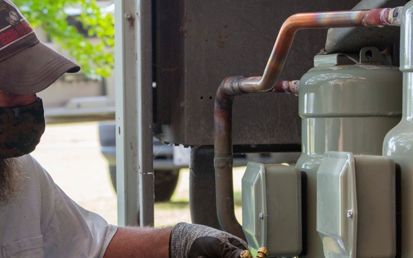 Going with the Flow: H&amp;S Battalion Gets Creative to Repair HVAC