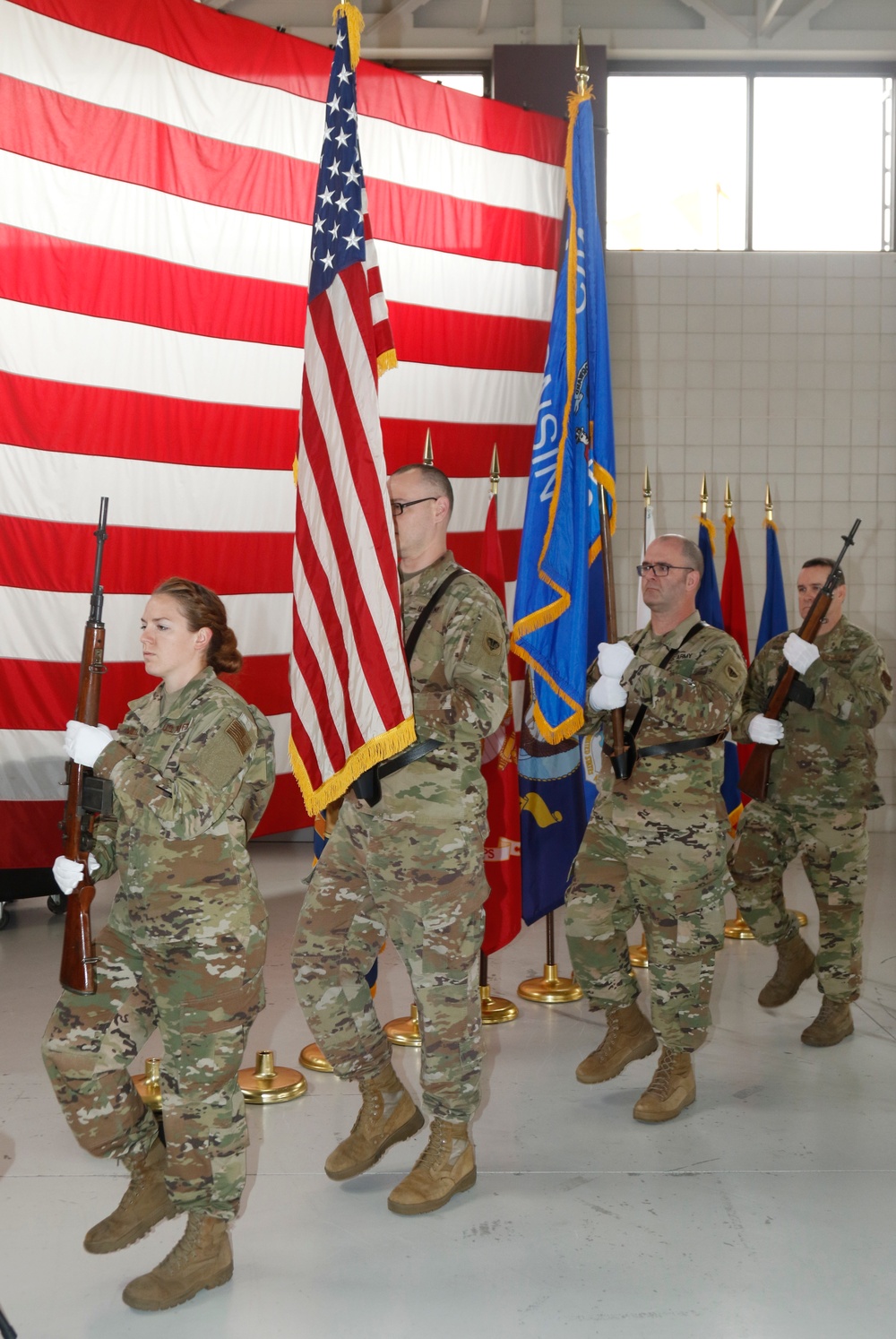 Memorial Day Service Honors Fallen Servicemembers in Madison, Wis.