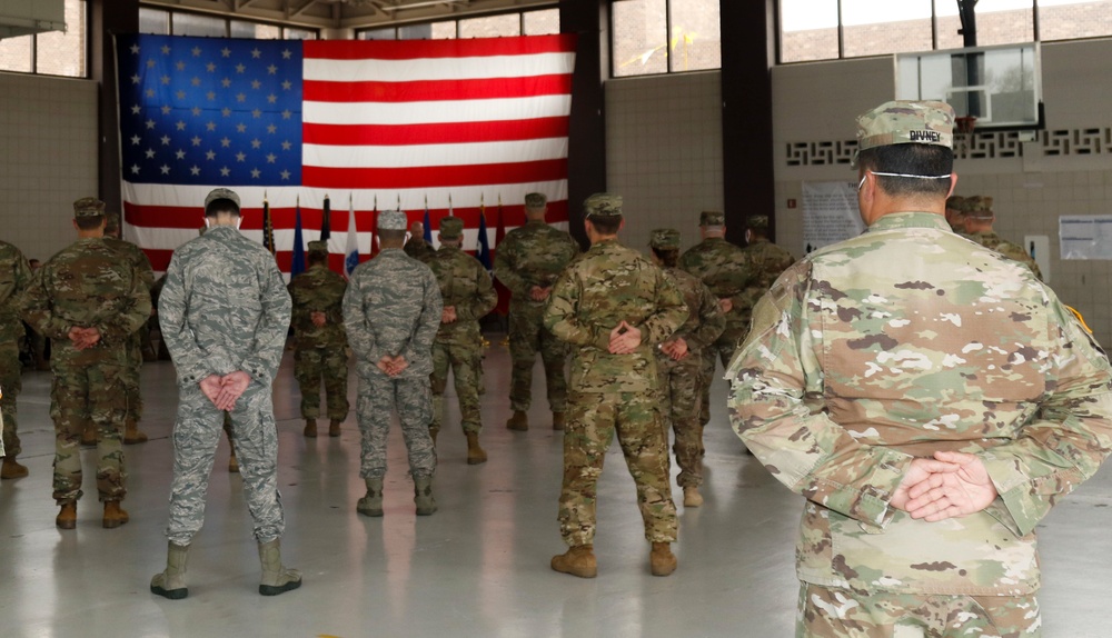 Memorial Day Service Honors Fallen Servicemembers in Madison, Wis.