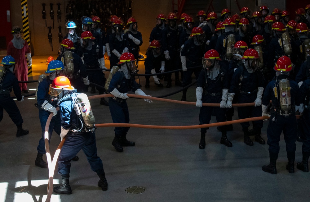 Recruits Participate in Firefighting Training