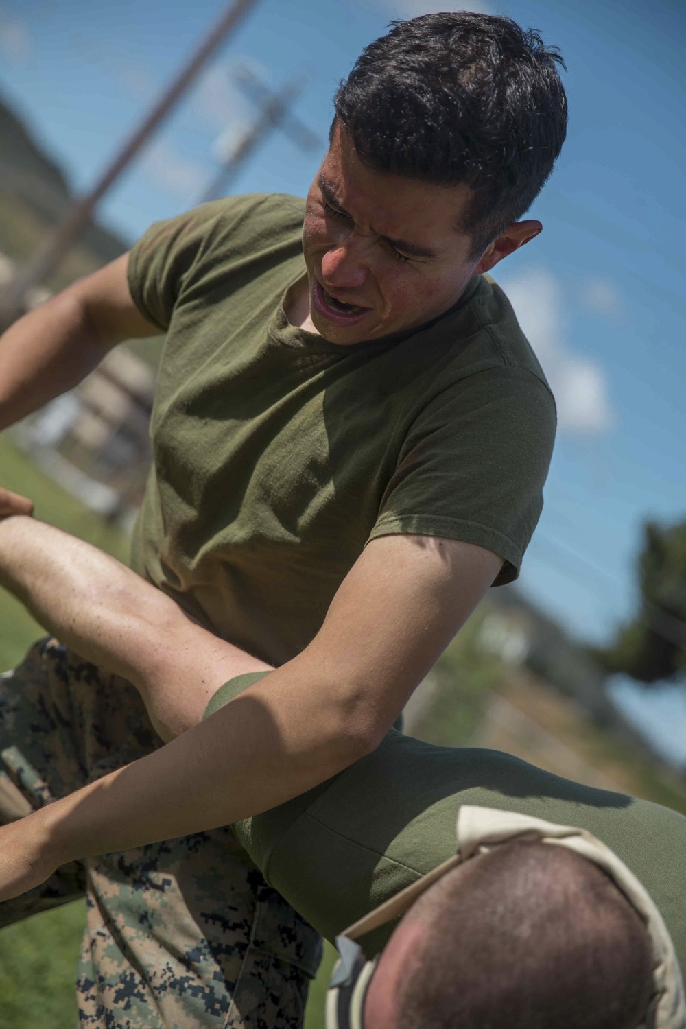 15th MEU Marines fight through OC spray