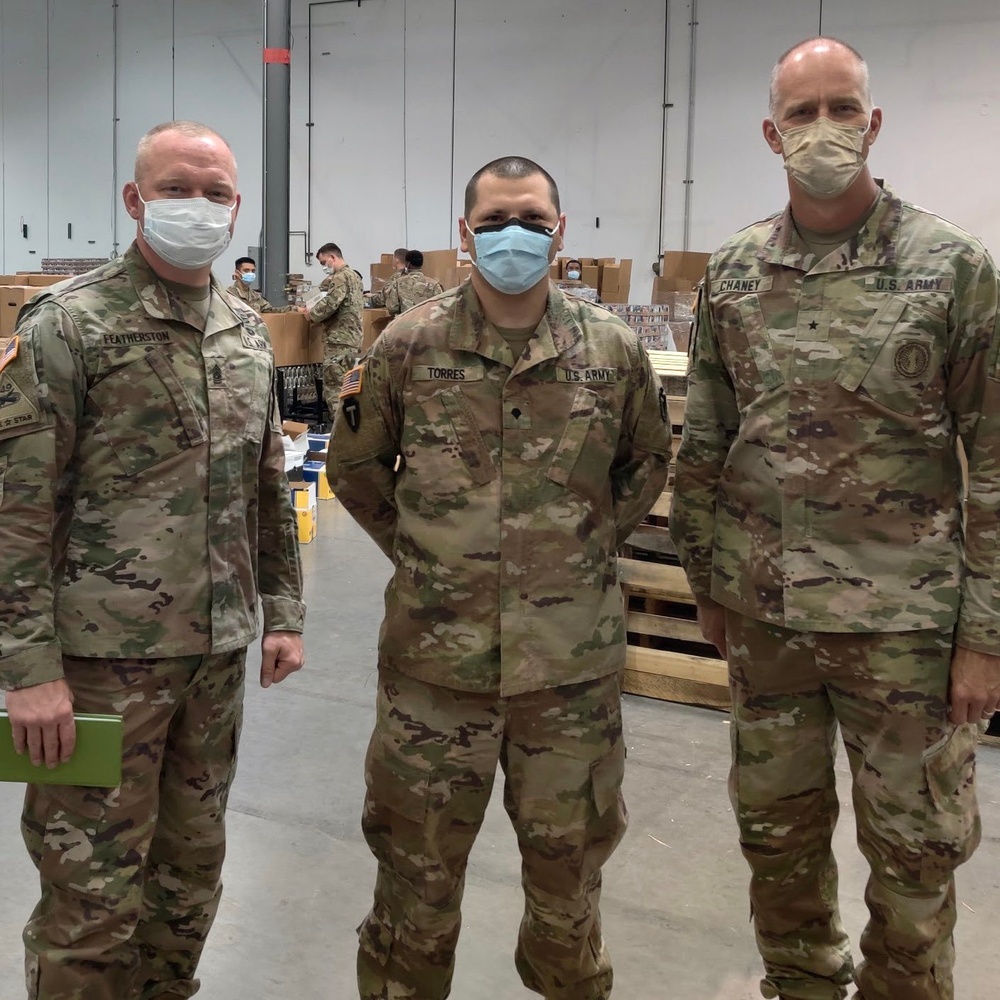 Brigadier General Greg Chaney and CSM Jason Featherston Visit Texas Military Department Service Members at the North Texas Food Bank