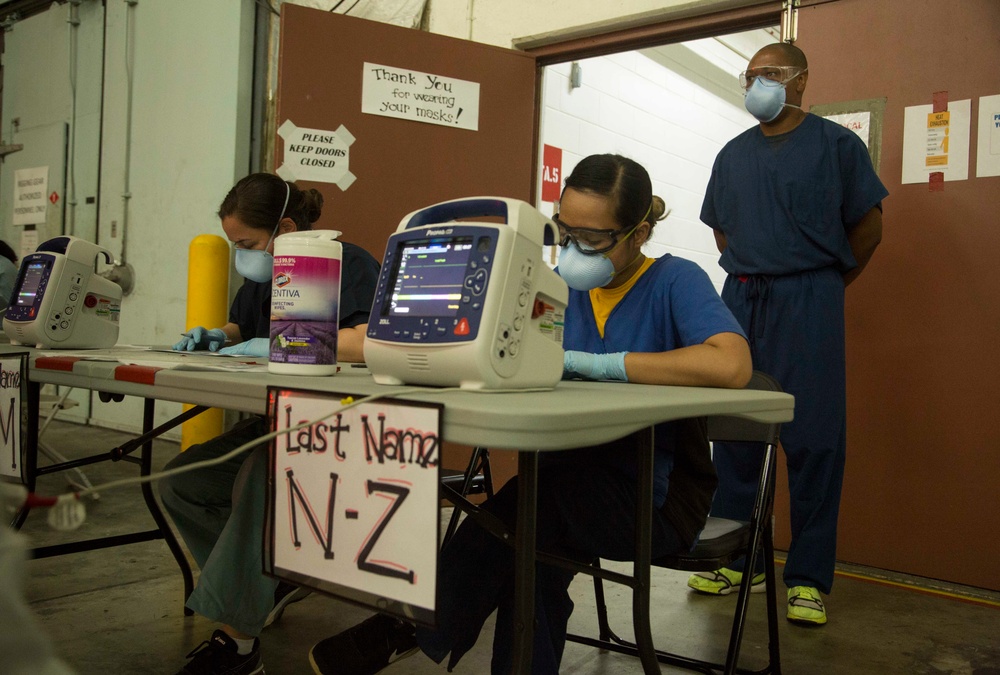 Task Force Medical Staff Conduct Turnover with Expeditionary Field Hospital Sailors