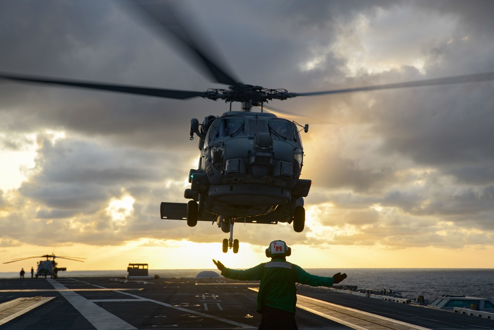 USS Ronald Reagan (CVN 76) Flight Operations