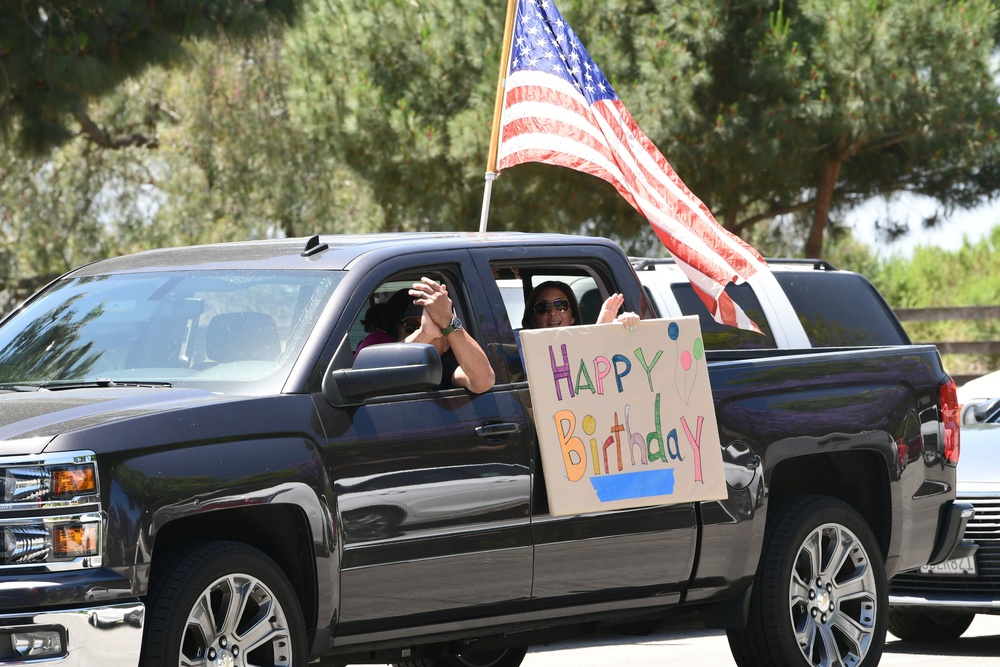 Field artillery Soldiers honor WWII veteran in Ventura