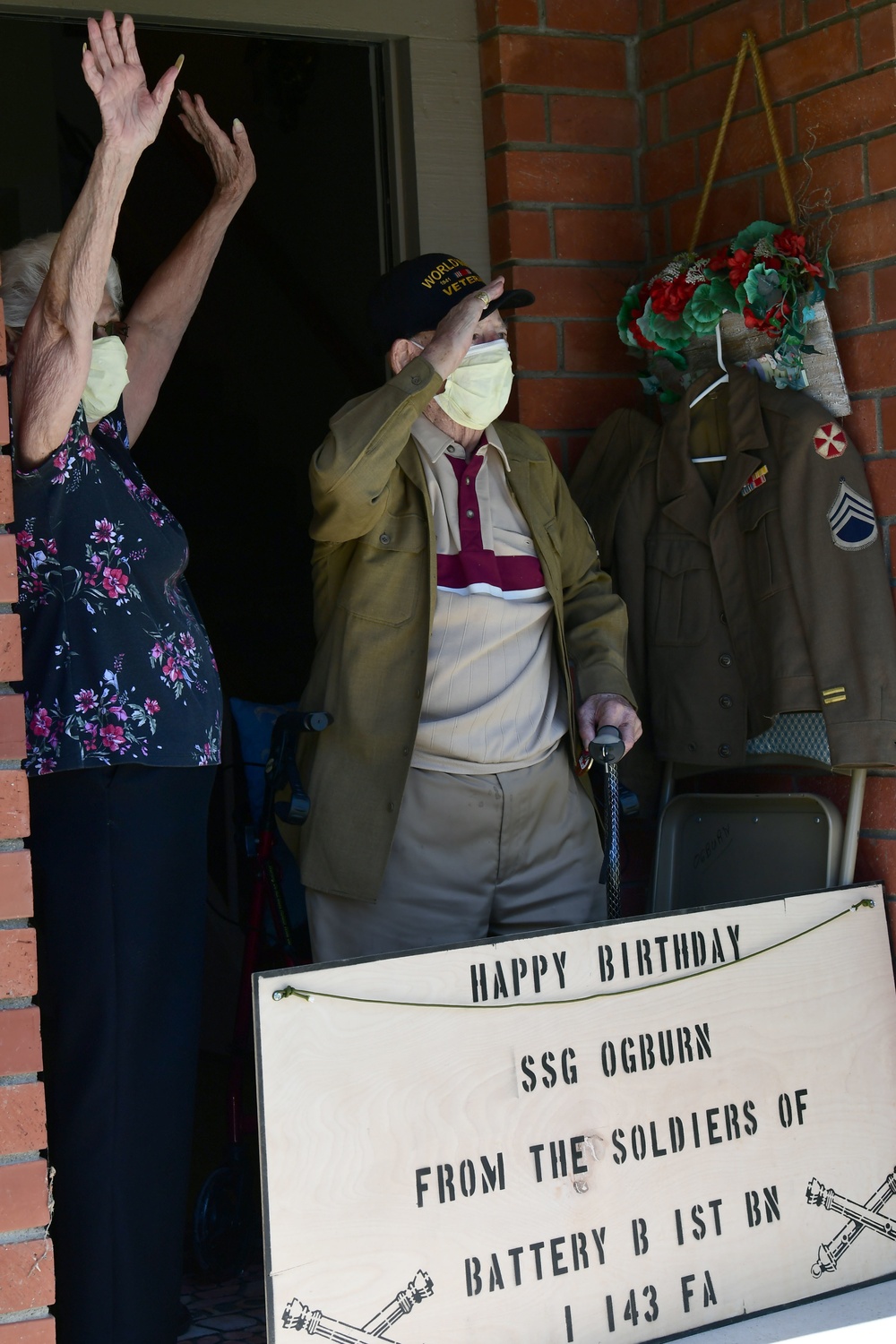 Field artillery Soldiers honor WWII veteran in Ventura