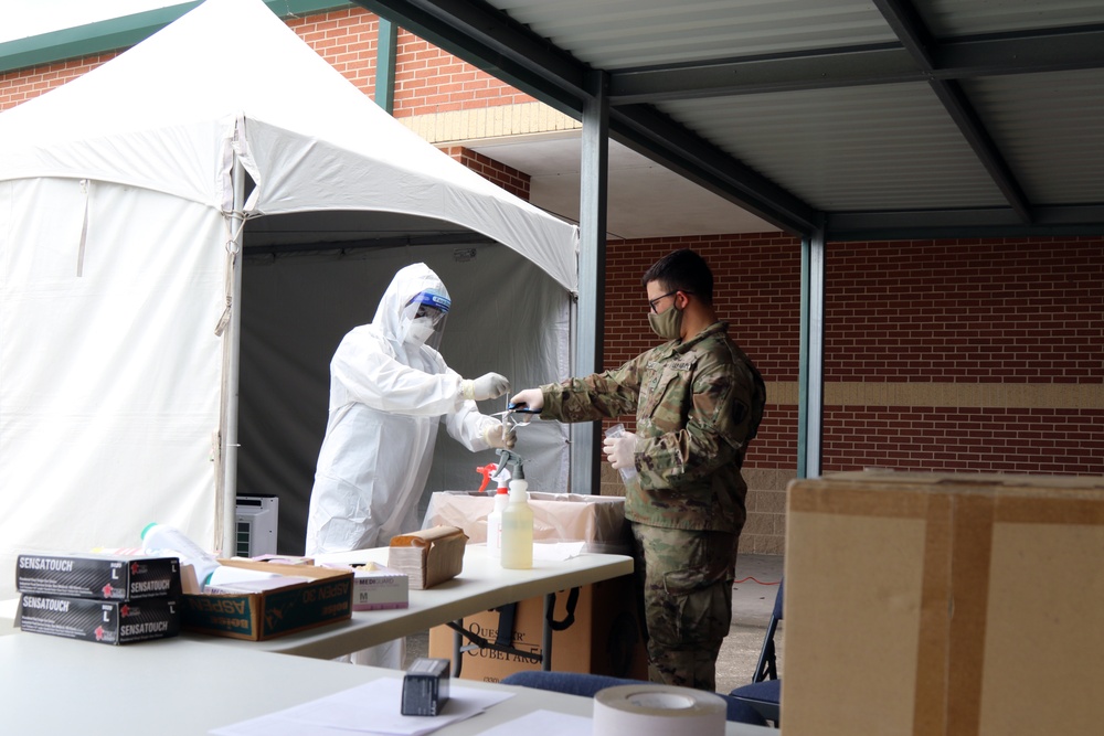 Texas Military Department Conducts COVID-19 Testing at Hilliard Elementary