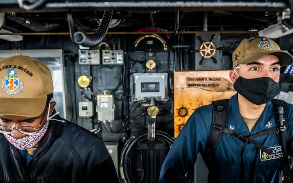 Sailors Aboard USS John S. McCain (DDG 56) Stand Bridge Watches Underway