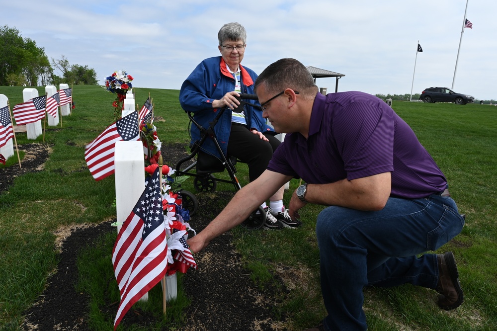 First Memorial Day ceremony at the Fargo National Cemetery