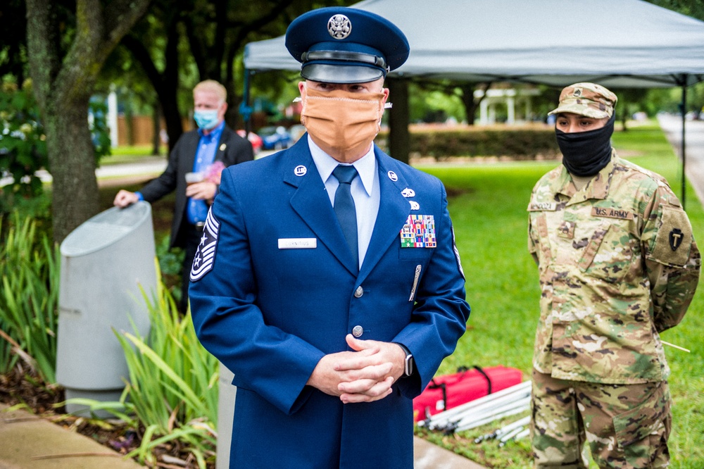 Congresswoman Sheila Jackson Lee Hosts a Memorial Day Commemoration with Texas Military Department Members