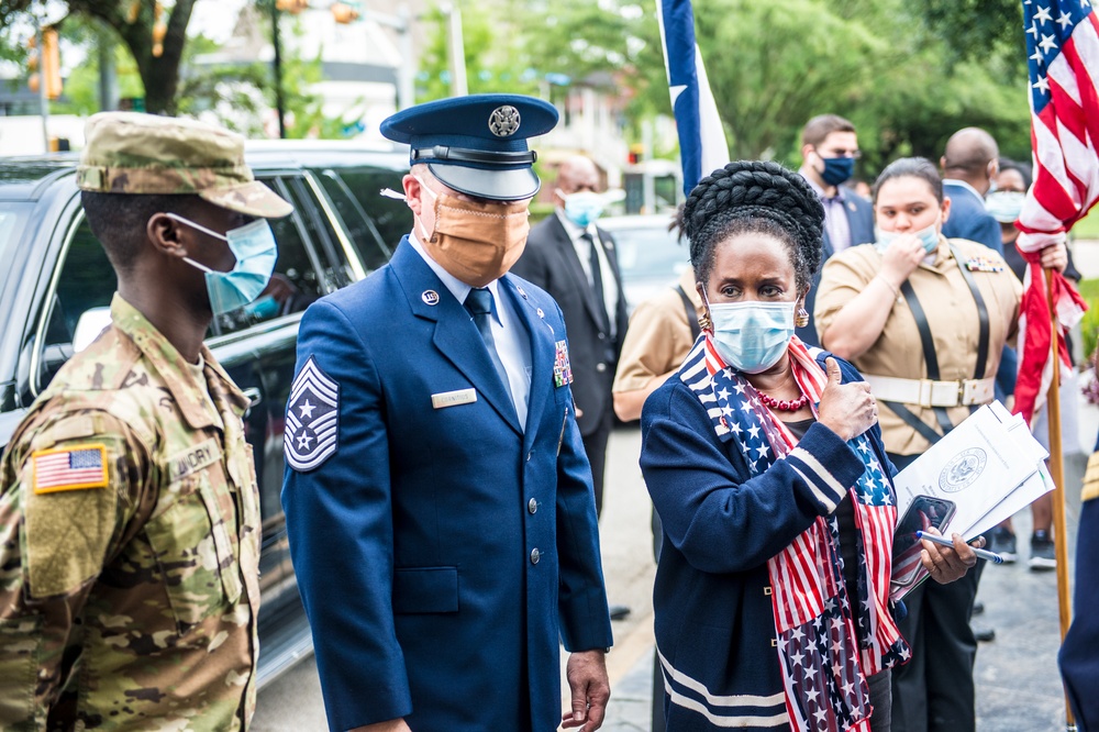 Congresswoman Sheila Jackson Lee Hosts a Memorial Day Commemoration with Texas Military Department Members