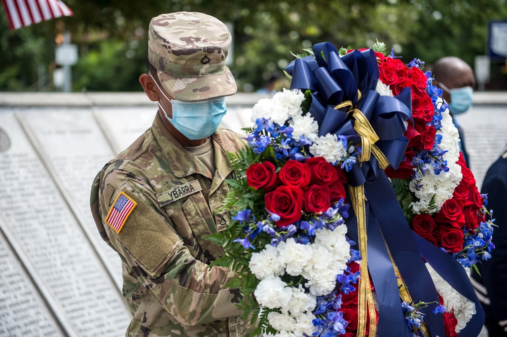 Congresswoman Sheila Jackson Lee Hosts a Memorial Day Commemoration with Texas Military Department Members