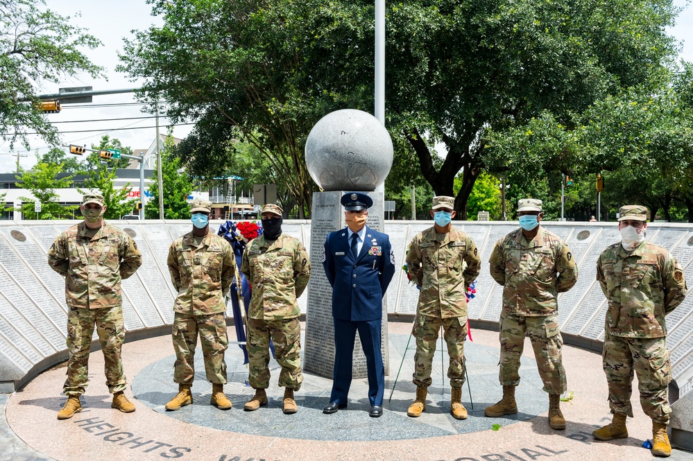 Congresswoman Sheila Jackson Lee Hosts a Memorial Day Commemoration with Texas Military Department Members