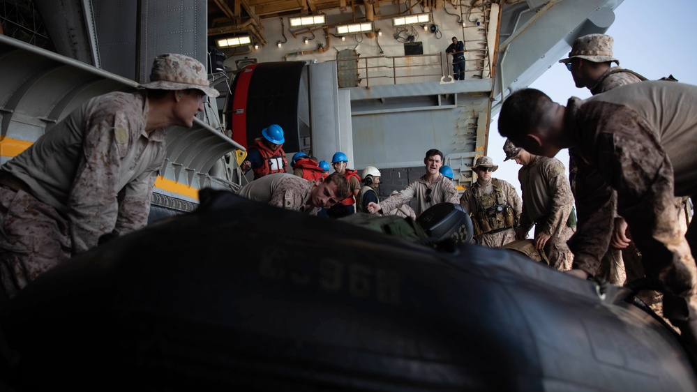 USS Bataan (LHD 5) CRRC OPS