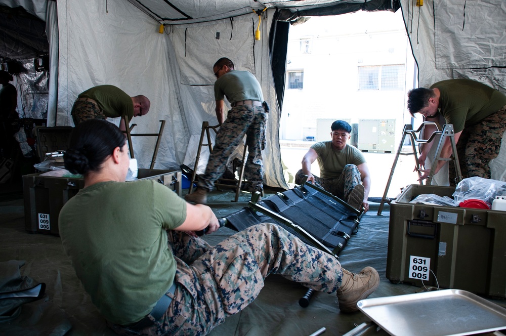 U.S. Navy Sailors Prepare FRSS