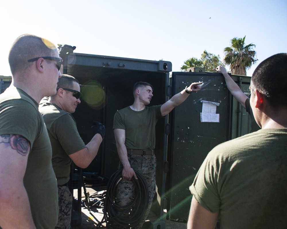 U.S. Navy Sailors Prepare FRSS