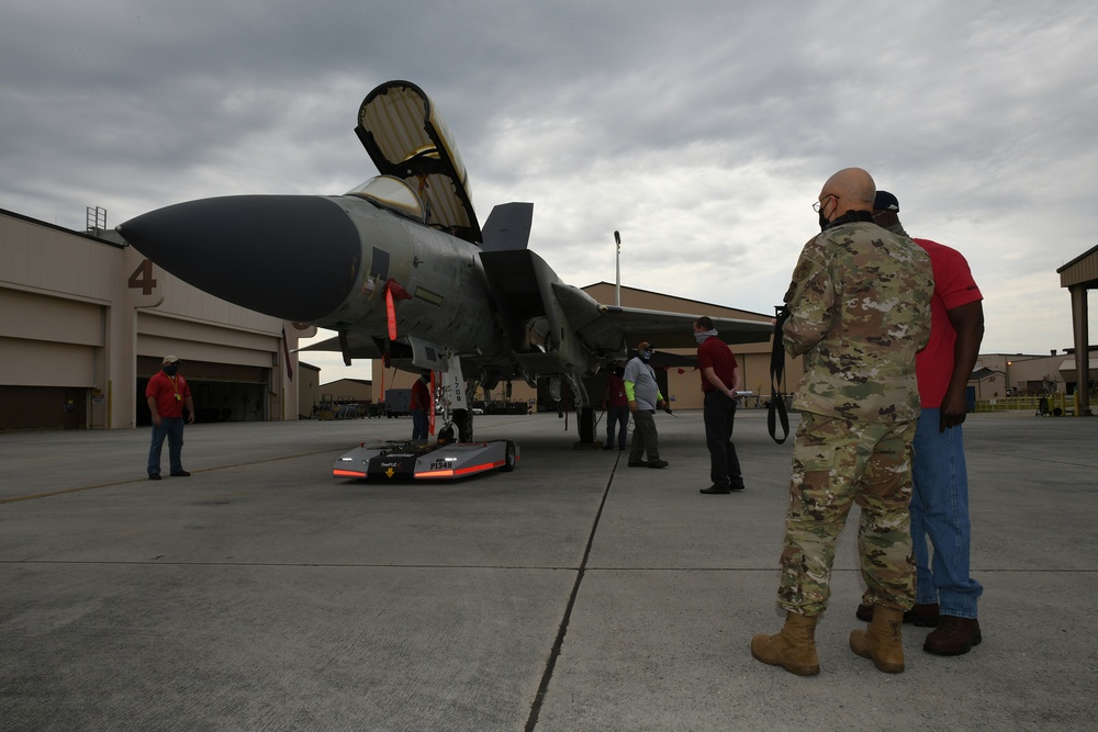 AFMC Commander visits Robins AFB