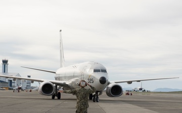 VP-4 Completes Deployment, Returns to NASWI