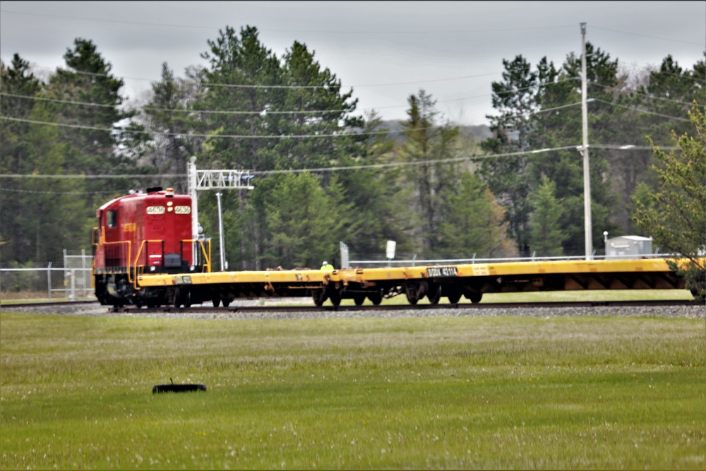 Fort McCoy LRC rail team moves equipment bound for deployment