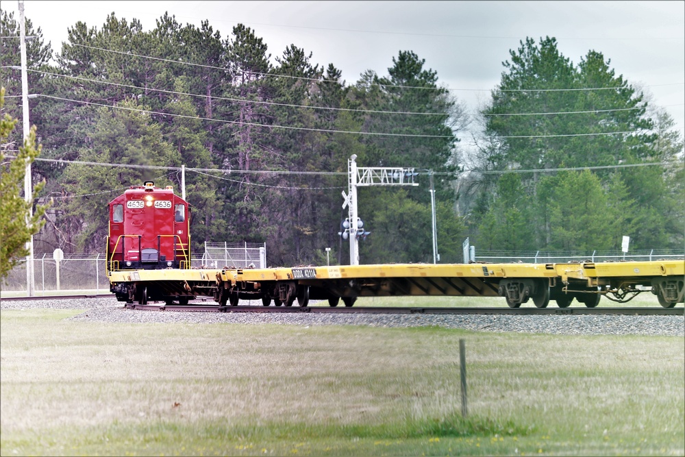 Fort McCoy LRC rail team moves equipment bound for deployment