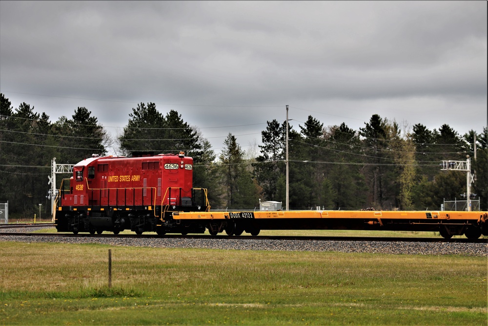 Fort McCoy LRC rail team moves equipment bound for deployment