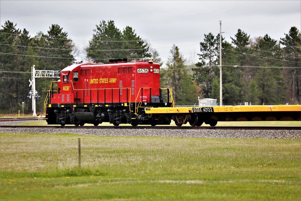 Fort McCoy LRC rail team moves equipment bound for deployment