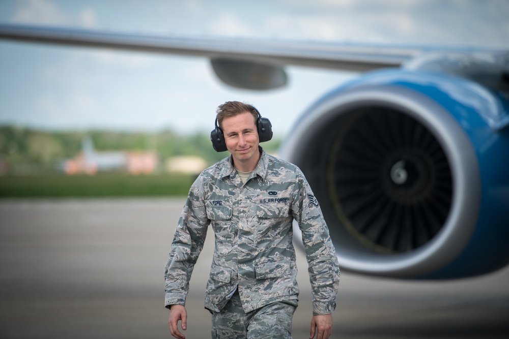 932nd MXS keeps missions moving